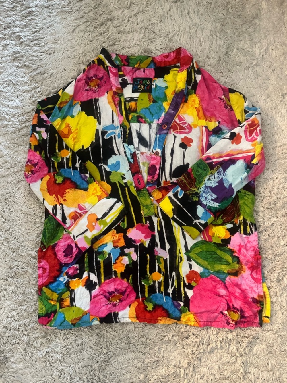 Jams World Women’s Floral V-Neck Shirt Sz Medium